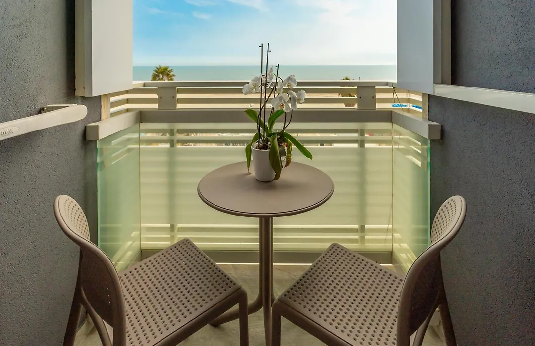 Club Hotel - Fronte Mare con Depandance adiacente-1