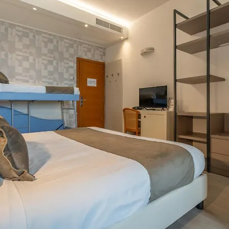 Club Hotel - Fronte Mare con Depandance adiacente-2